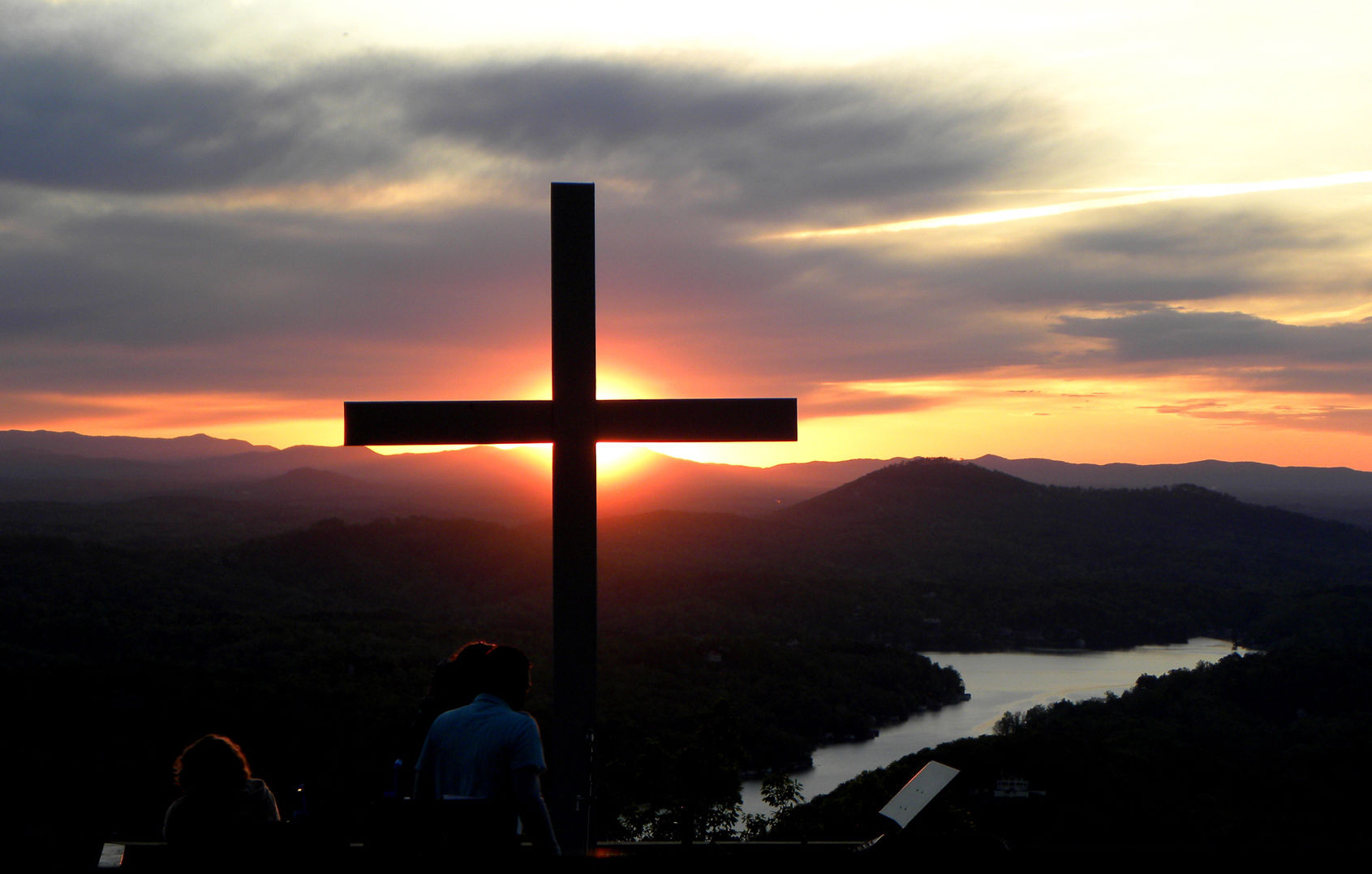 Chimney Rock to host Easter sunrise service